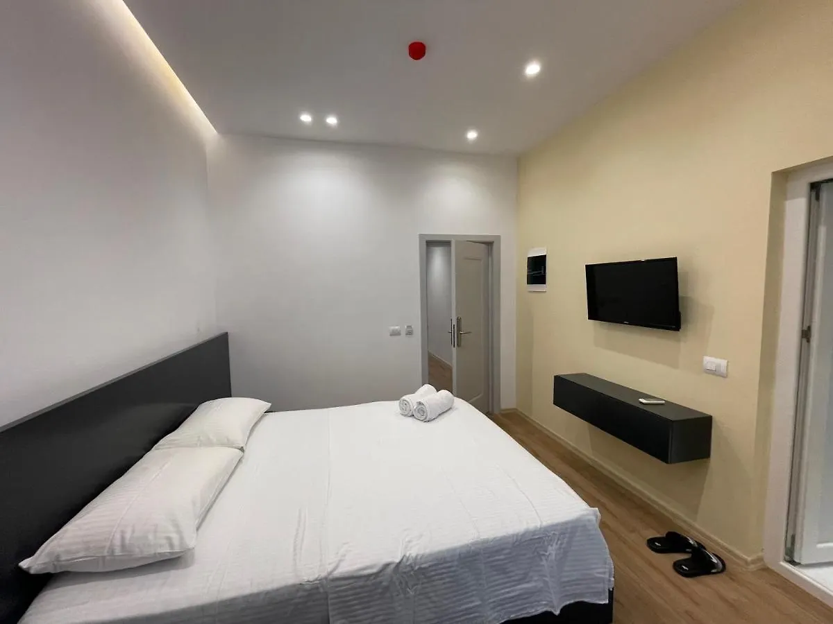 Ladi Rooms Tirana