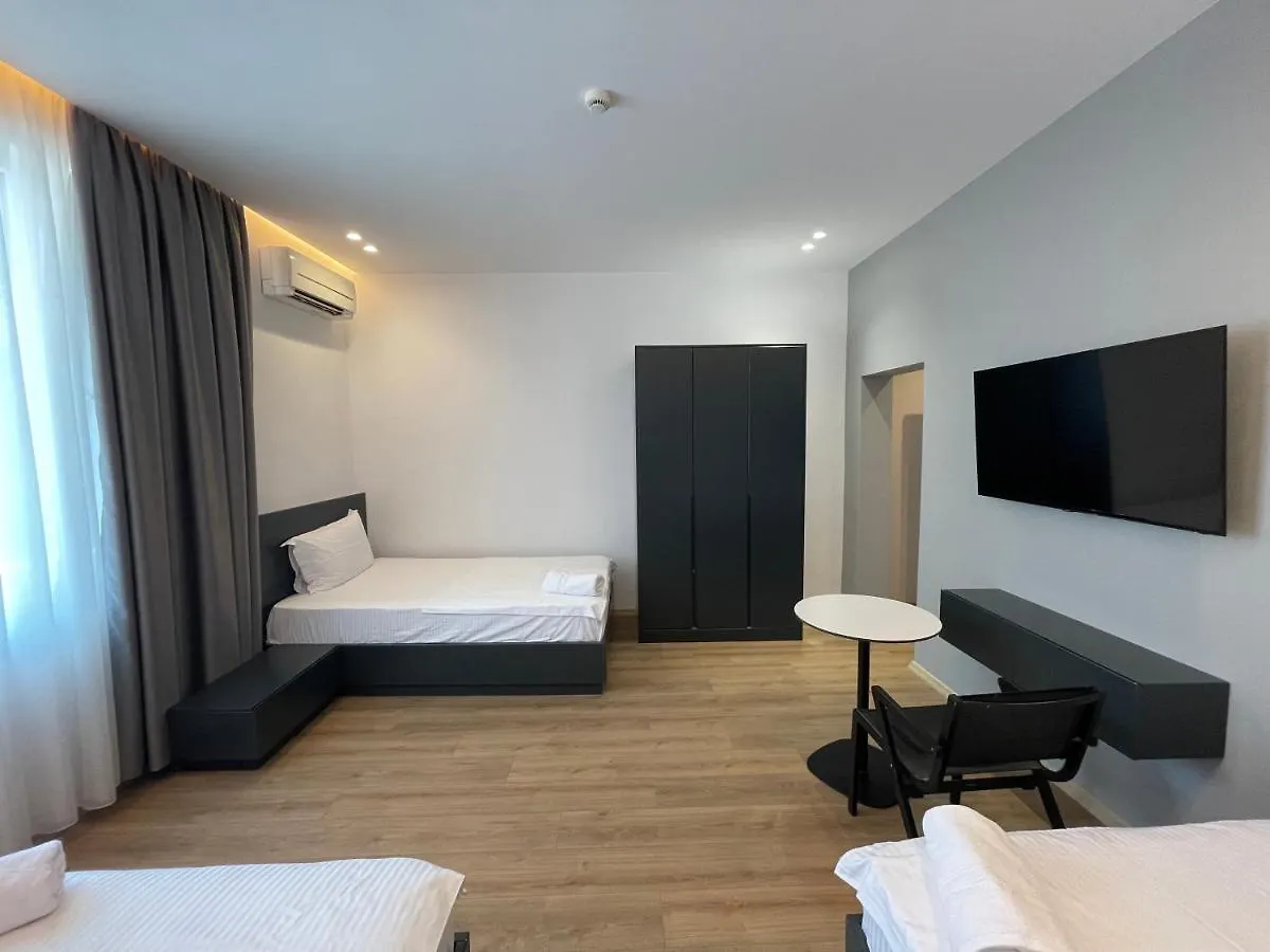 Ladi Rooms Tirana 4*,  Albánia