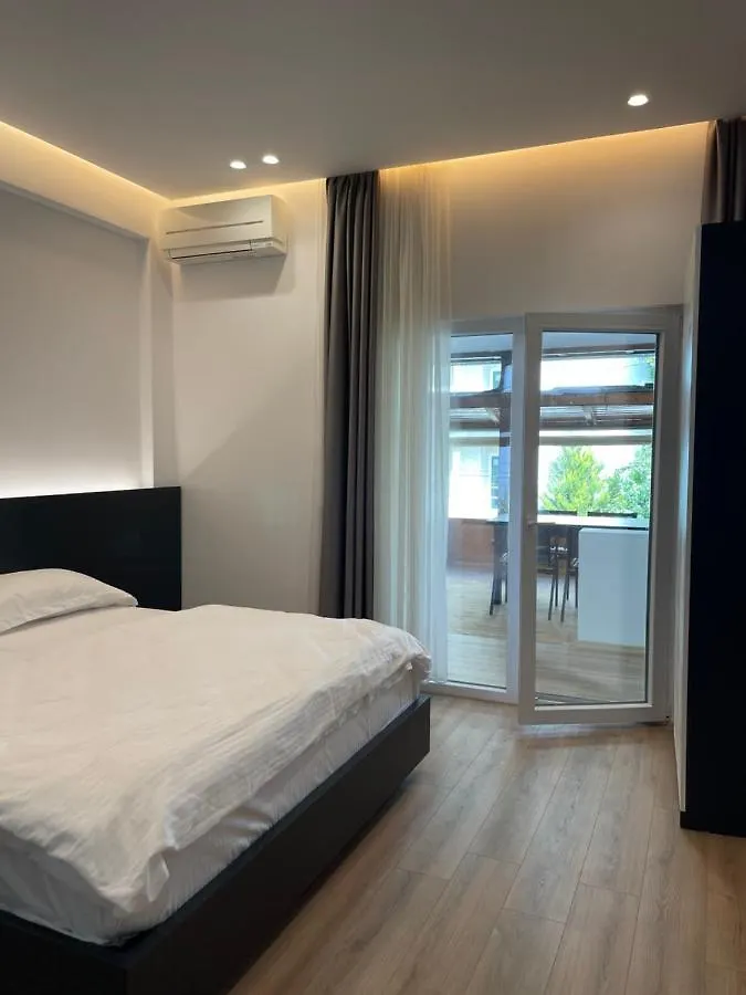 Ladi Rooms Tirana