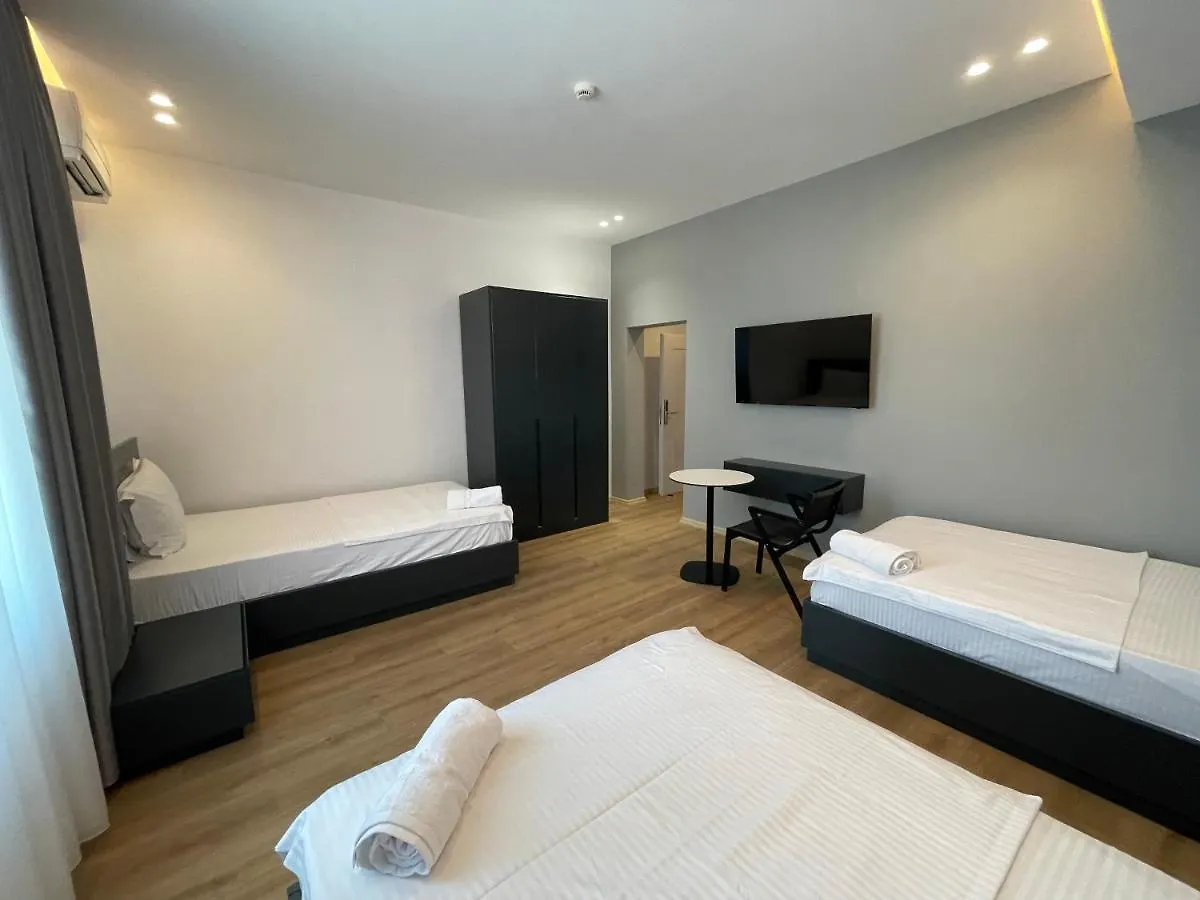 Ladi Rooms Tirana