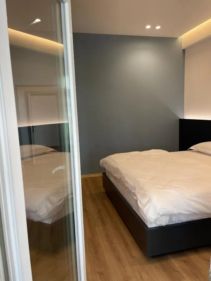 Ladi Rooms Tirana Albanien